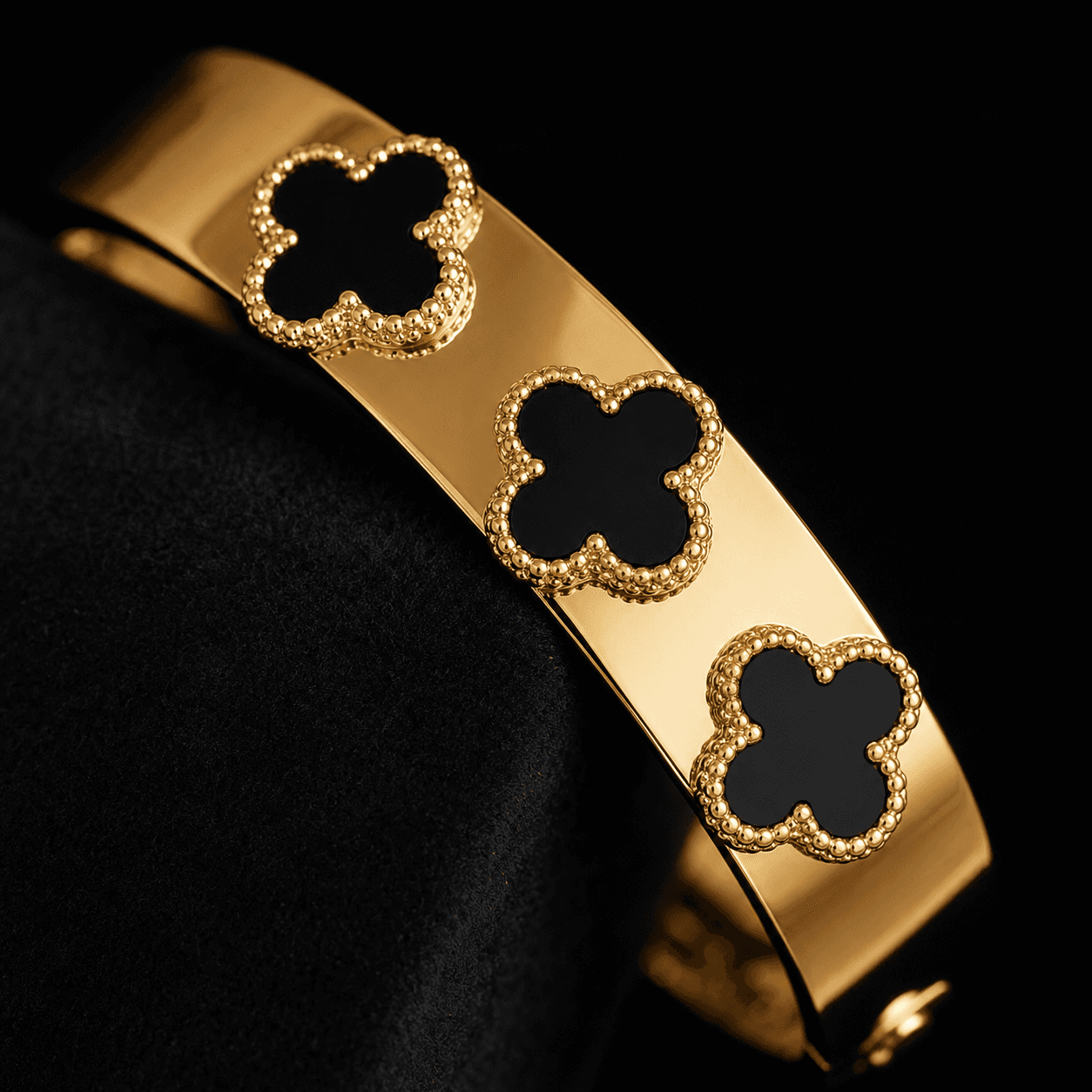 Bracelete Trevos Banhado a Ouro - imagem 4