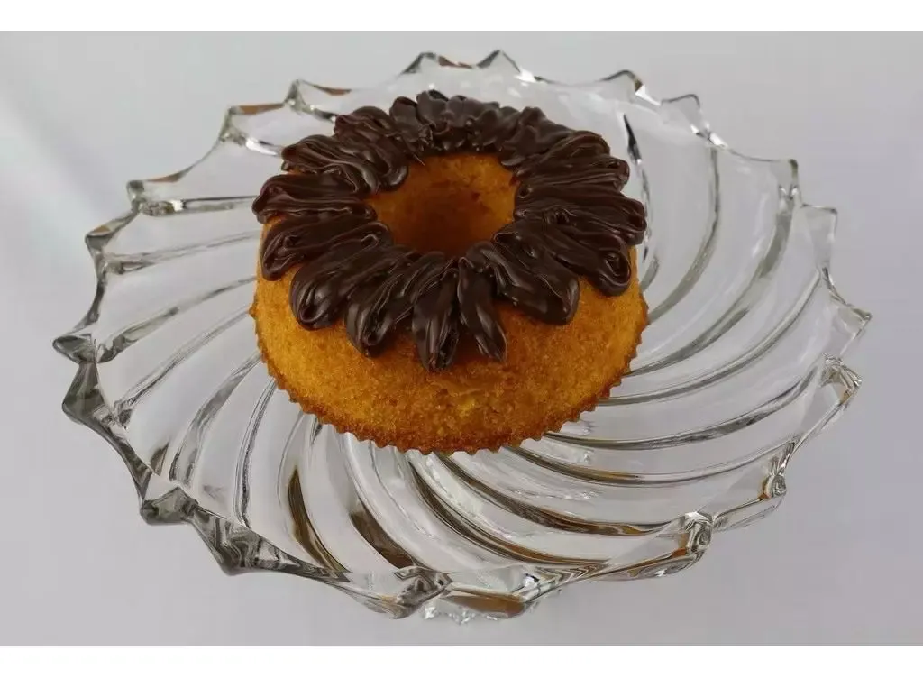 Prato de Bolo com Pé de Vidro Twist 30cm - imagem 2