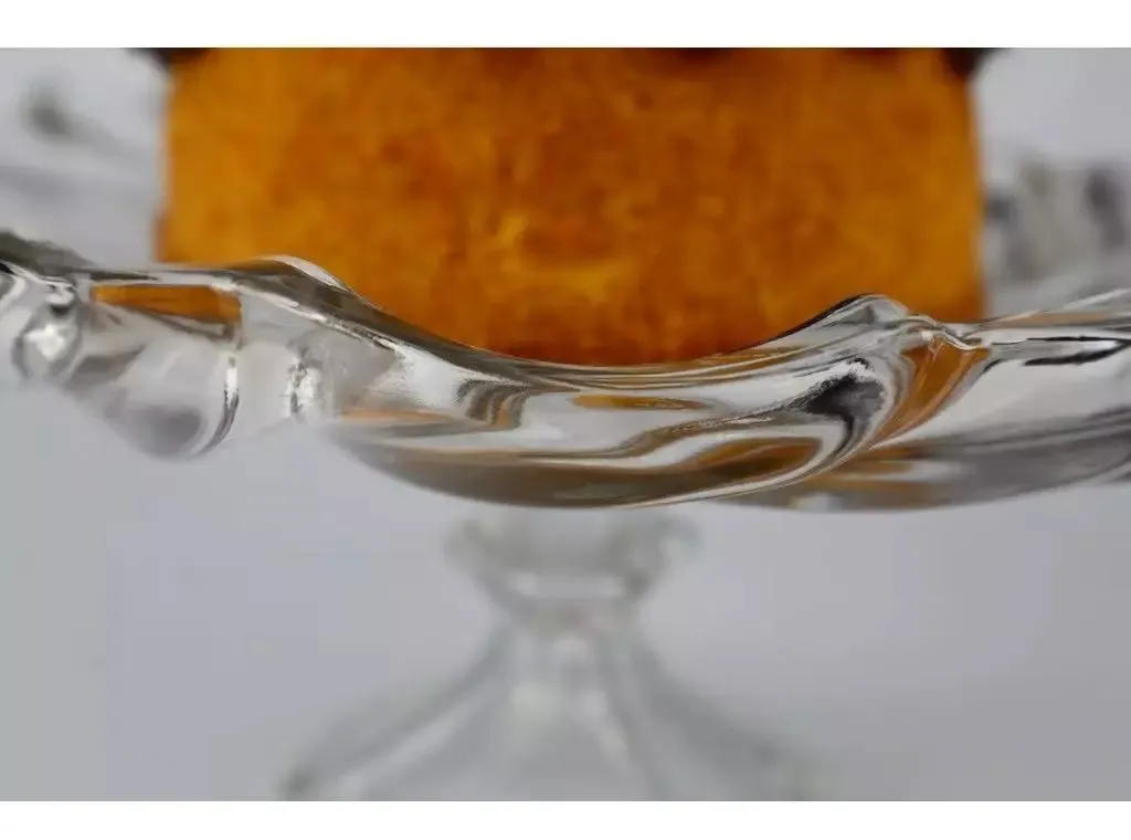 Prato de Bolo com Pé de Vidro Twist 30cm - imagem 3